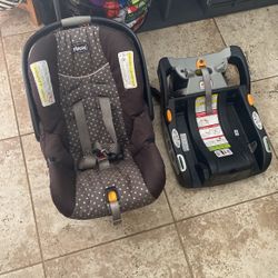 Chicco Infant Car Seat And Base