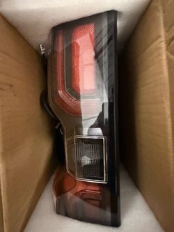 Silverado LED Truck Tail Light Assembly