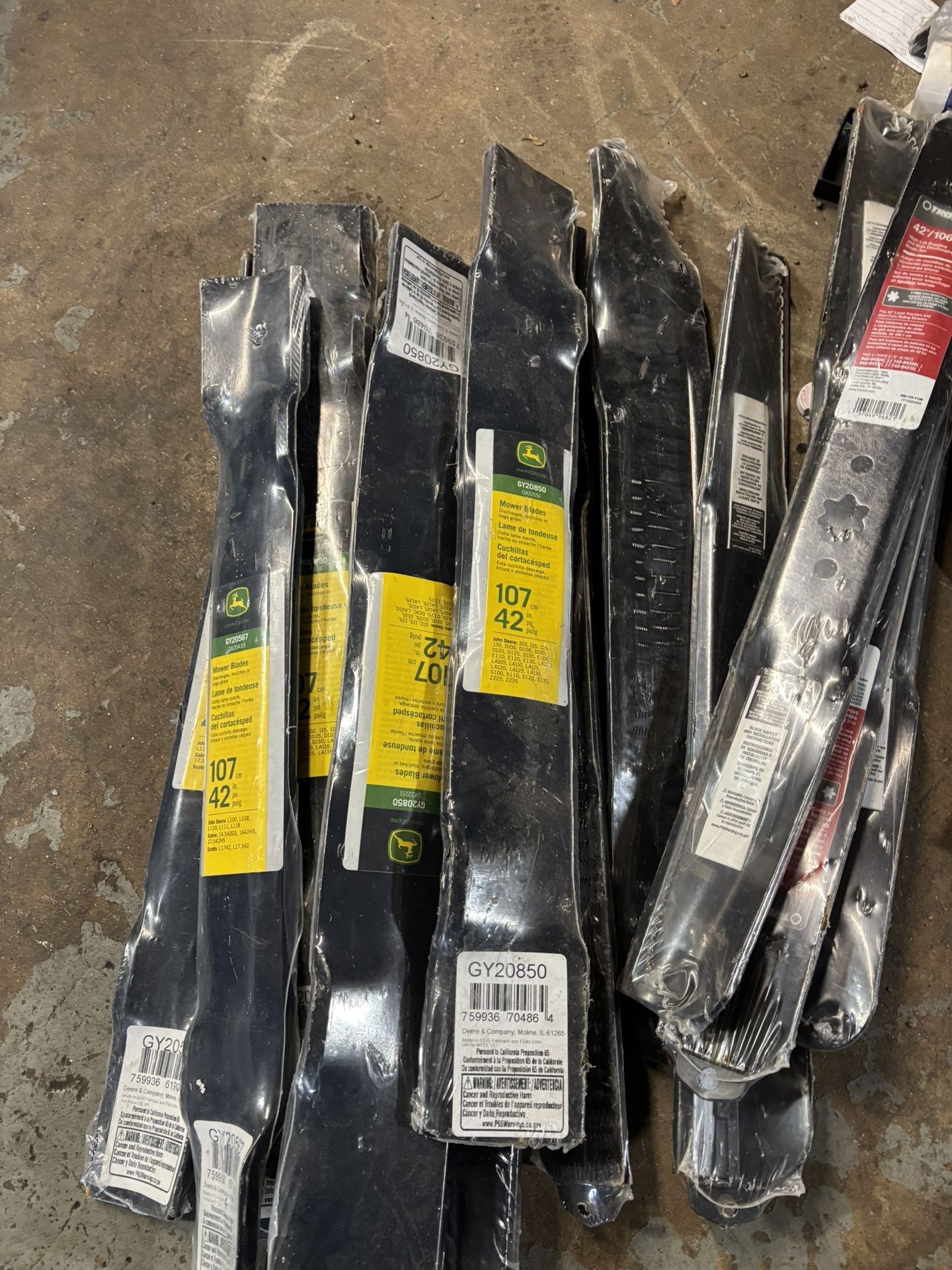 Lawnmower blades