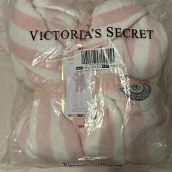 Victoria Secret Cozy Plush Robe