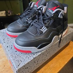 Jordan bred 4 reimagined size 10.5 US