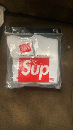 Supreme Socks
