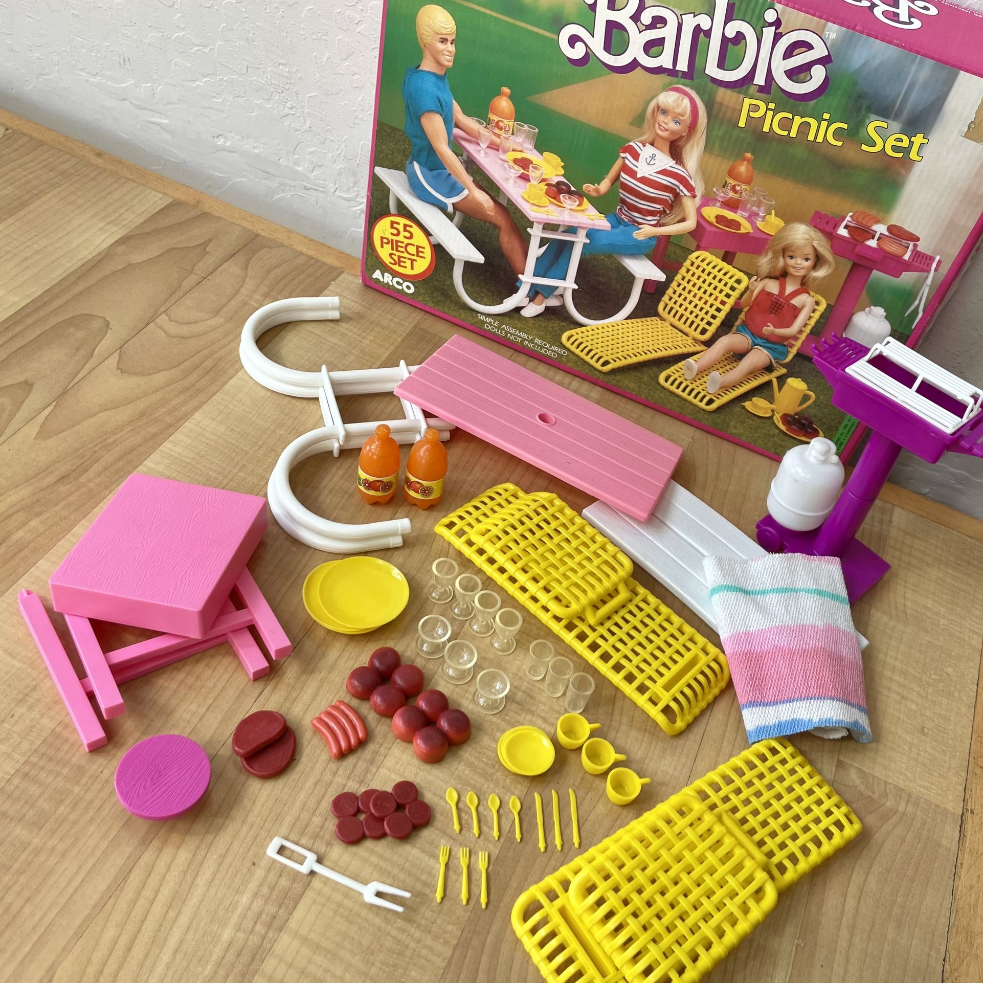 Vintage 1986 Arco Barbie Picnic Set No. 7751 - With Box - Not Complete