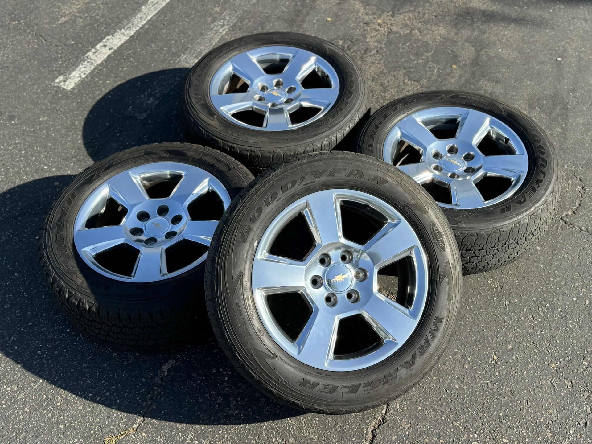 Chevy Wheels 20” LTZ & Goodyear Tires 275/55/20