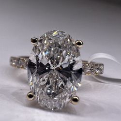 3.05 Carat F VS1 Oval Diamond Engagement Ring Pavé Band 