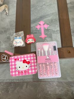 Hello kitty bundle!
