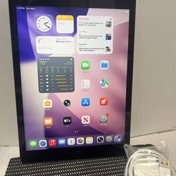 Apple iPad 8th Gen 32GB WiFi 10.2” iPad—Space Gray iOS 26 complete