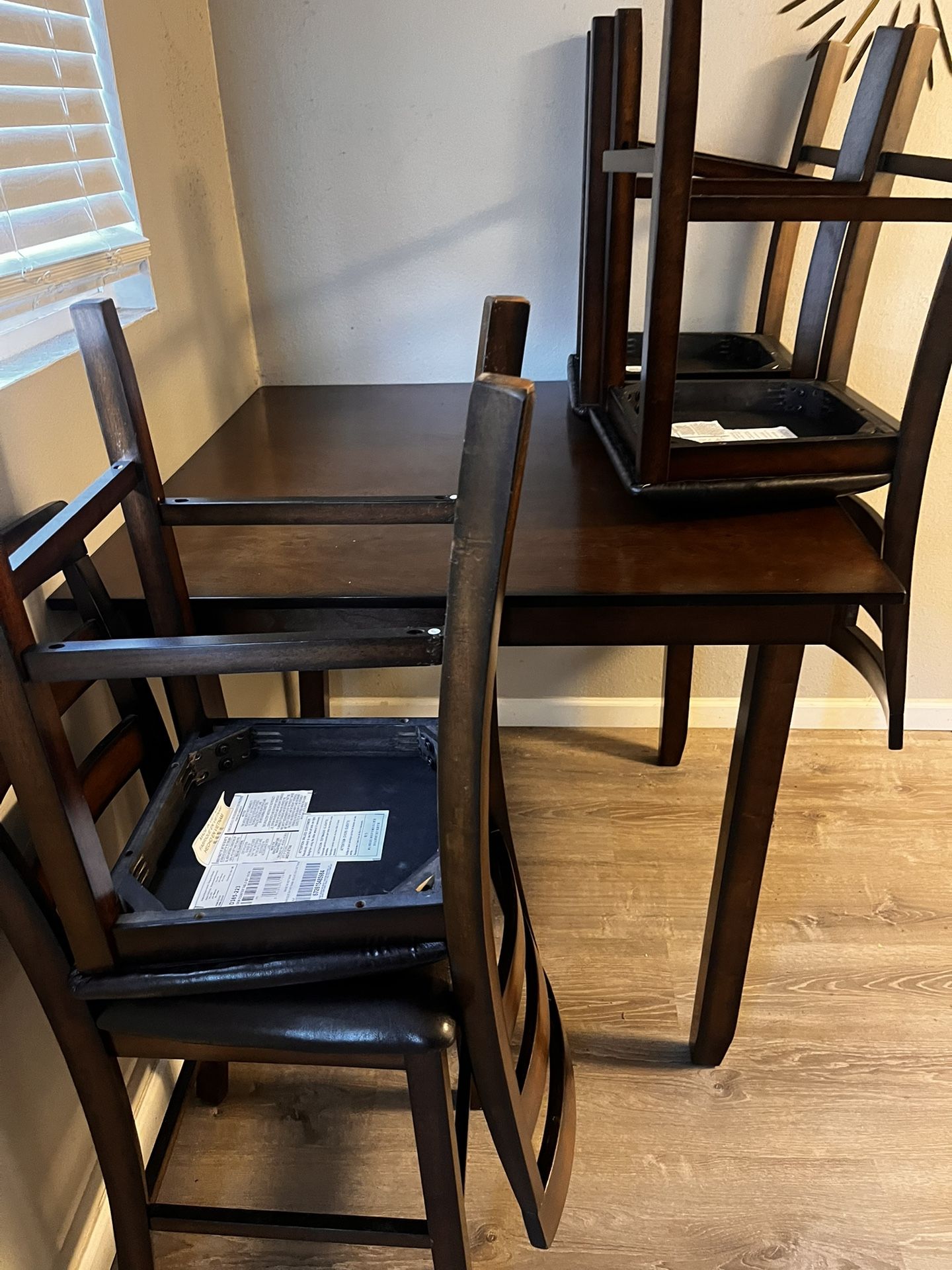 Dark Wood 4 Person Counter Height Dining Set