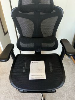 Brand New Assembled SIHOO C300L-JT Ergonomic Office Chair w/ Footrest