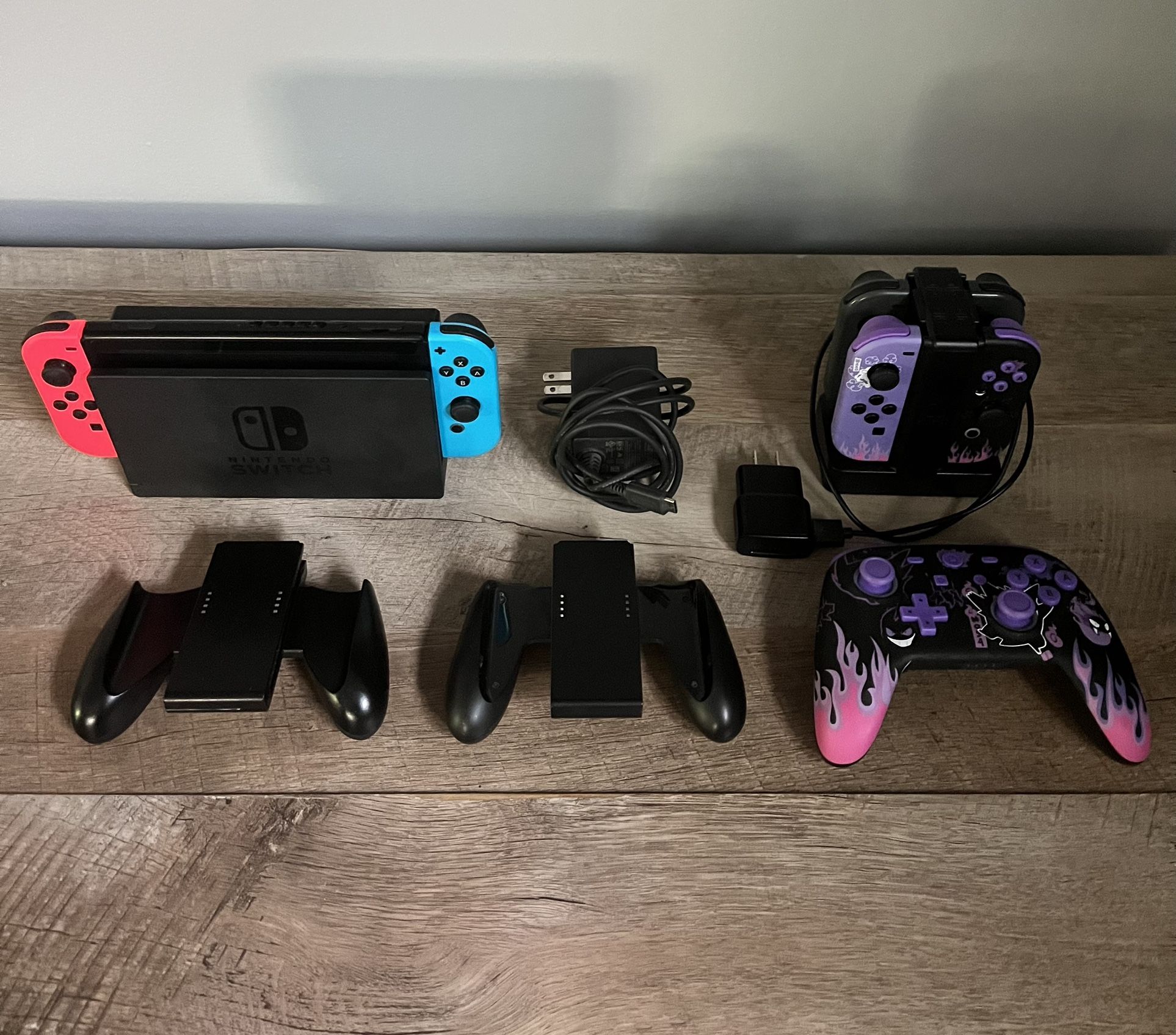 Nintendo Switch Bundle - Gengar Pro Controller + Extra Joy-Cons + Dock + Accessories - New Condition!