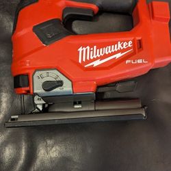 Milwaukee Fuel Jigsaw