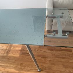Euro Style Extendable Dining Table 