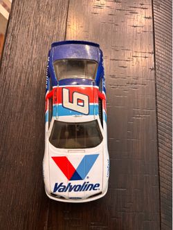 Vintage Mark Martin #6 Valvoline NASCAR Diecast Race Car