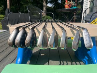 Assorted pitching wedges