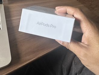 Apple AirPod Pros Sealed