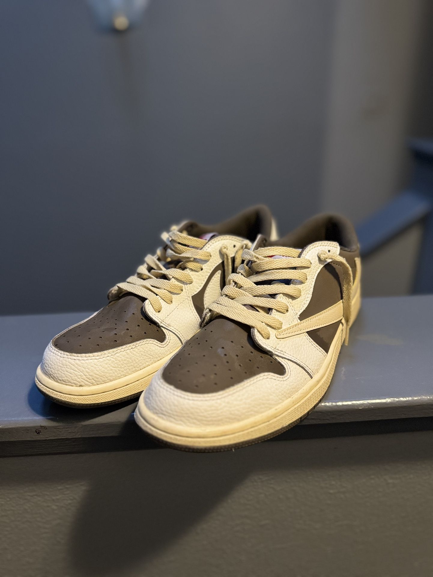 Travis Scott cactus Jack jordan 1 lowe’s 