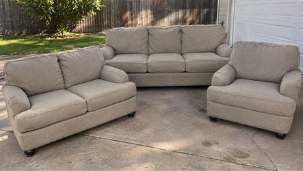 Free delivery 3-Piece Living Room Sofa Set