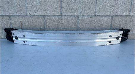 2021 - 2022 TOYOTA VENZA FRONT BUMPER REINFORCEMENT IMPACT BAR OEM