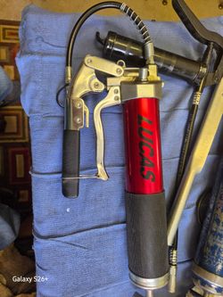 LUCAS GREASE GUN NEW