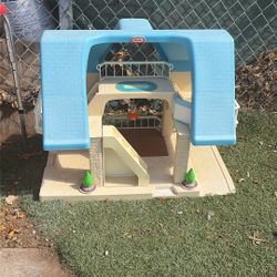Doll House 