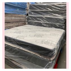 King size mattress/ Colchon
