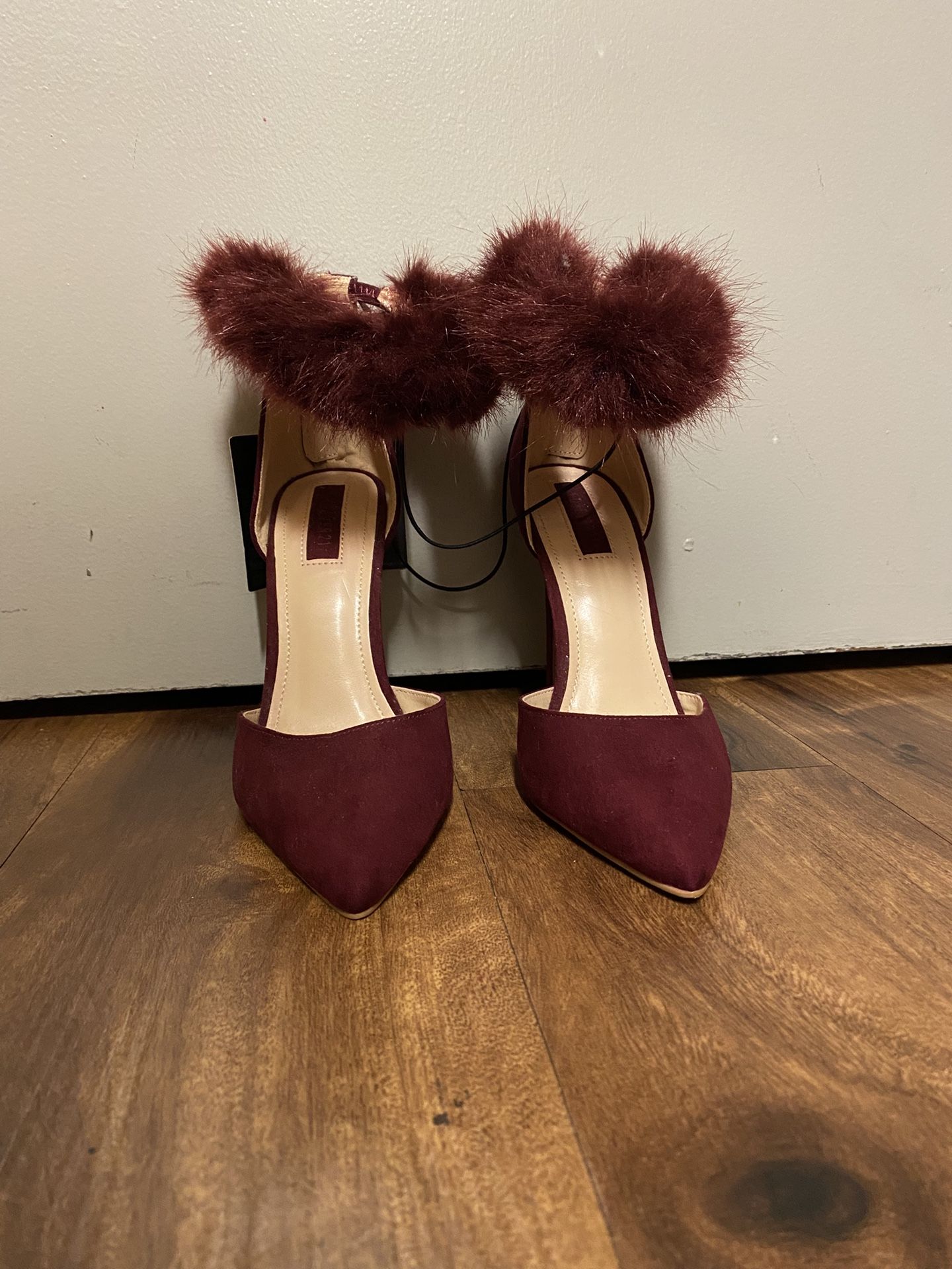 Brand New Woman’s Forever 21 brand Burgundy Faux Fur High Heel Shoes Up For Sale