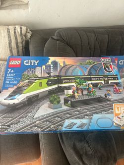 2 Lego Sets unboxed