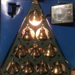 Vintage Mr. Christmas Bells of Christmas 10 Lighted Musical Brass Bells 15 Songs