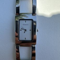 Vintage Women’s Gucci Watch