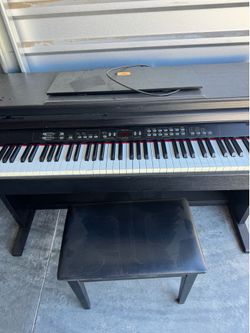 Behringer Eurogrand Concert CDP 2000 digital piano