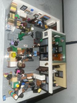 LEGO Ideas 21336 The Office - 100% Complete Built Set w/ All 15 Minifigures