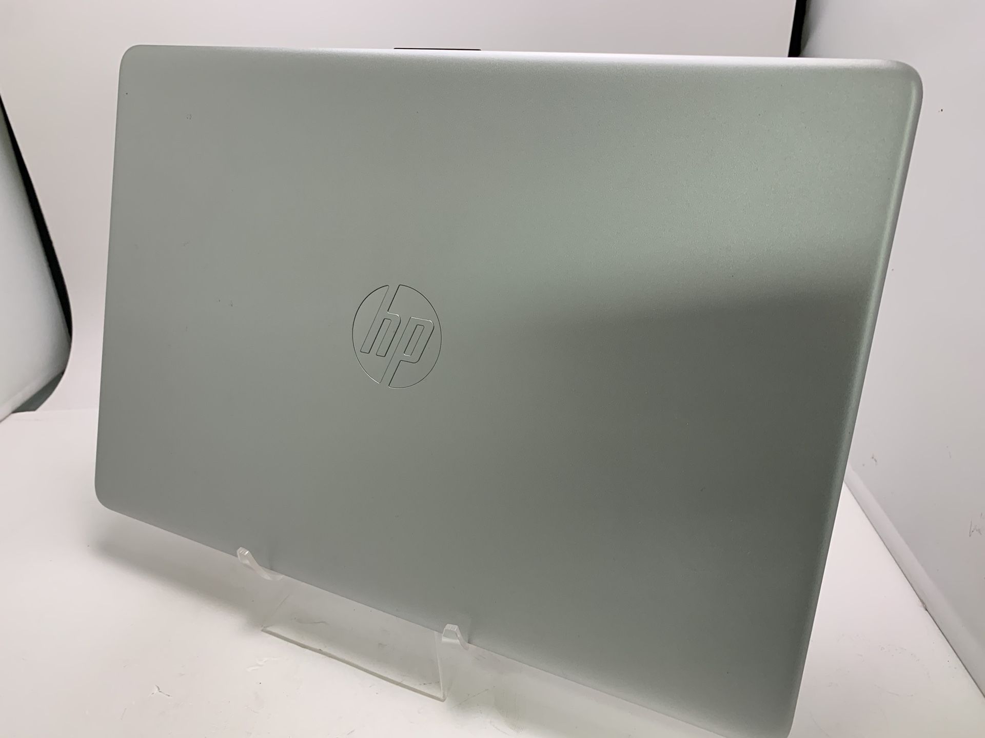 HP Laptop 15-DY5XXX 15.6” Intel Core i7, Ram 16GB, Storage, 256GB With Windows 11 Home (30 Day Warranty )