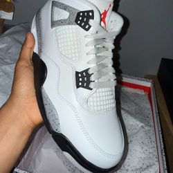 Jordan 4 White Cement