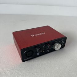 Focusrite Scarlett Solo Compact USB Audio Interface