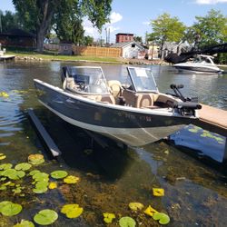 2016 Crestliner SuperHawk 1950