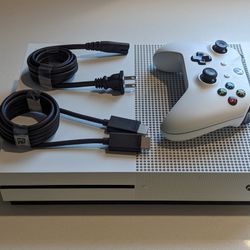 Xbox One S, 500GB SSD, Controller, HDMI and Power Cable