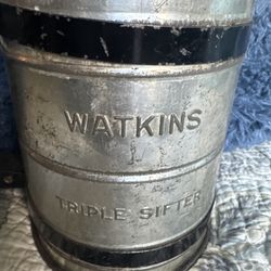 Vintage Androck Metal Flour Sifter with Black Handle - Classic Kitchen Collectible