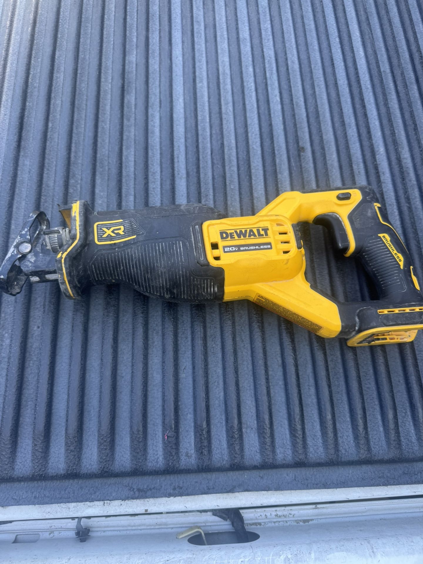 Dewalt Hack Saw No Battery