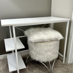 White Computer Desk Perfect For Bedroom 
