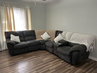 Large sectional recliner
