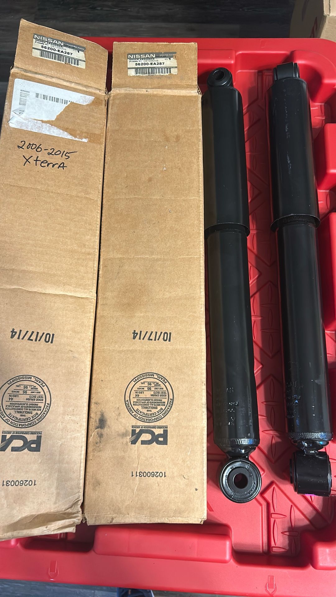 2006-2015 Nissan Xterra Rear Shocks Oem