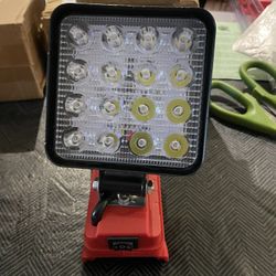 Milwaukee 18v import light tool only doesn’t come with battery $35 in n Lakeland 