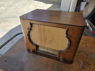Antique Radio