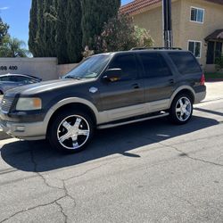 Ford Expedition King Ranch