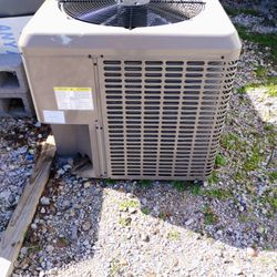 Used AC Unit 4 Years Old