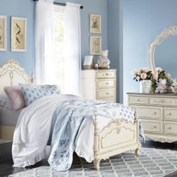 Cinderella Antique White Poster Youth Bedroom Set Bed Frame Dresser Mirror Nighstand🌍🌍