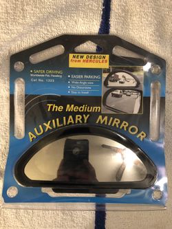 Wide Angle View Auxiliary Mirror