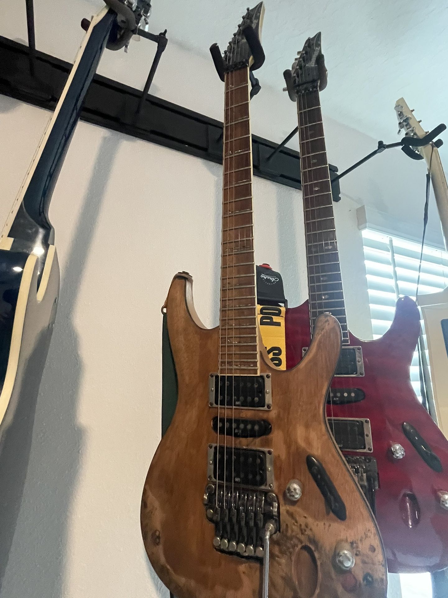 Guitar Ibanez S770PB. Ready To Tock