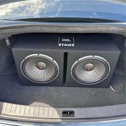 Subwoofers & amplifier