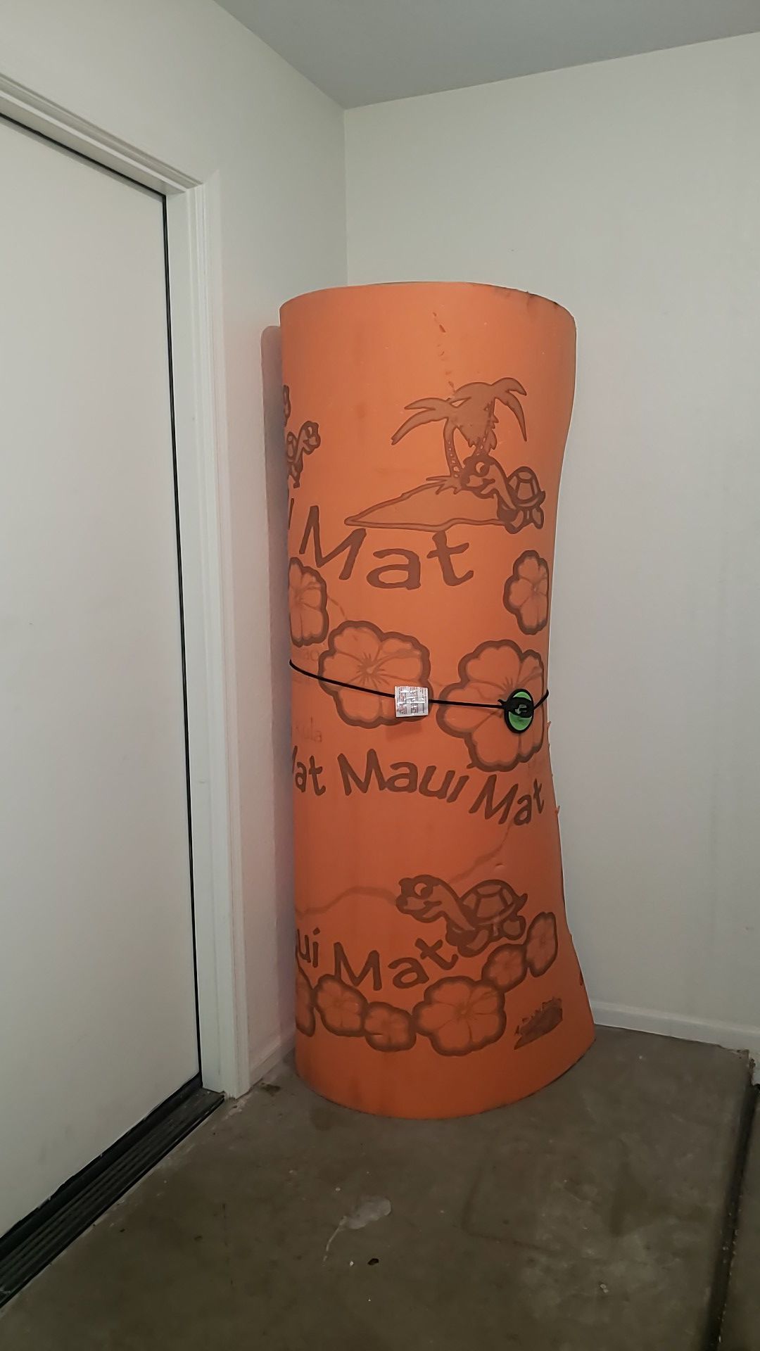 Maui Mat float lily pad